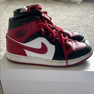 Nike Women’s Air Jordan 1 mid, size 10.